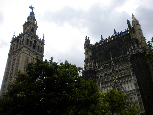 Giralda y Catedral de Sevilla