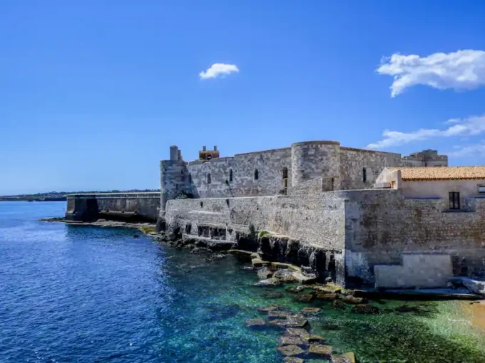 antonio-sessa-Z-ijQEBBSWs-unsplash